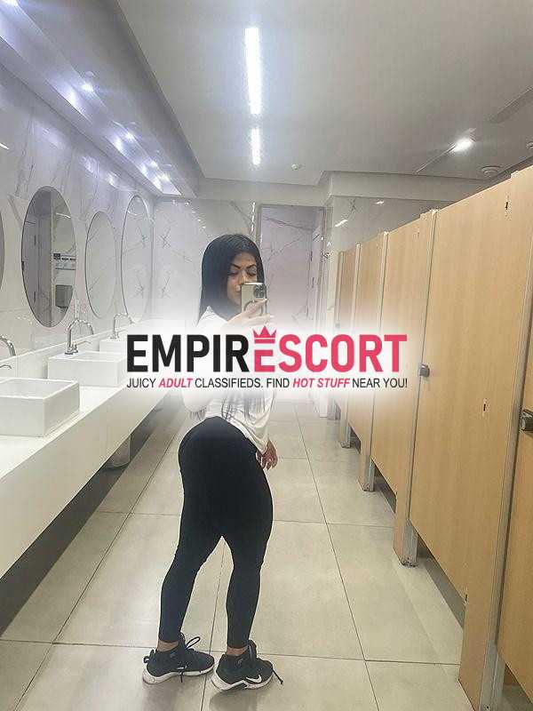 não sou fake garanto que eu sou bem melhor pessoalmente faço menor beijo na boca oral sem camisinha também recebo oral não tenho frescura com nada est