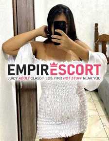 vanesa morena perfeita e linda de cintura fina e bumbum redondo.