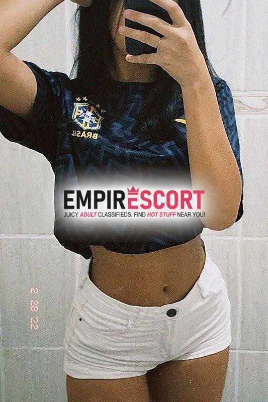 novidade novinha magrinha tatuada do oral sem camisinha