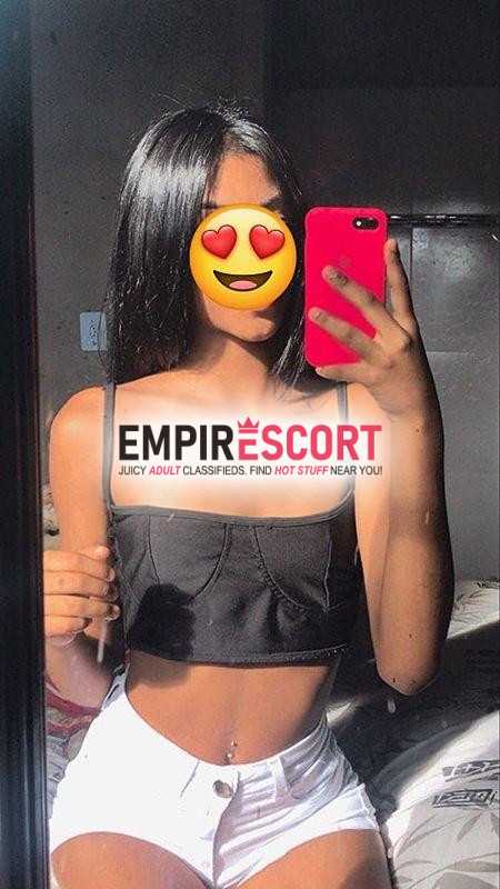 novidade novinha magrinha tatuada do oral sem camisinha