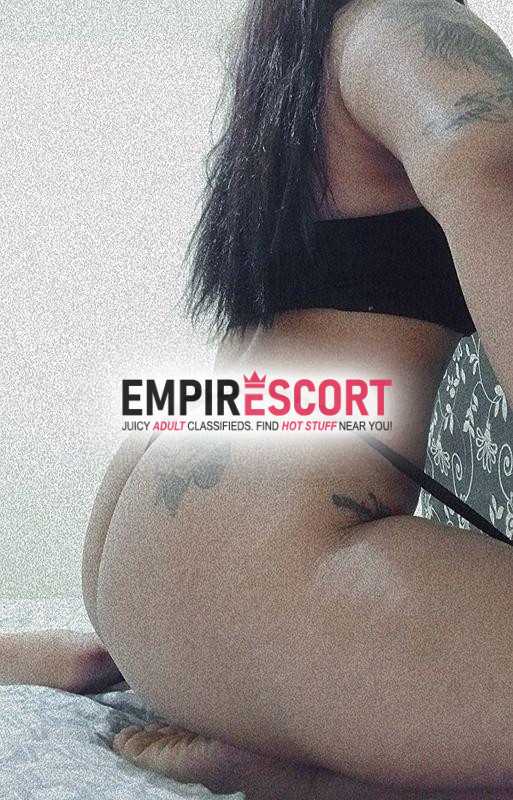 carol morena gostosa com local propio