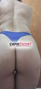 morena seios grandes 