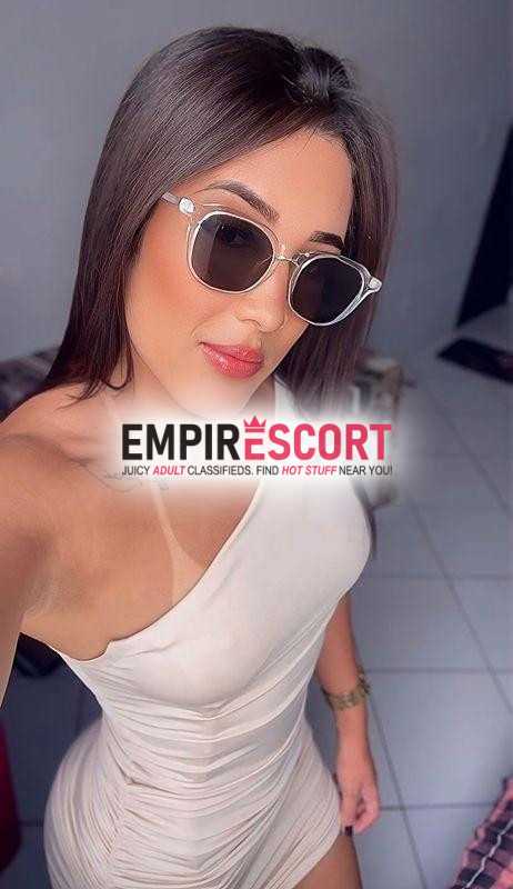 ana júlia disponível na cidade