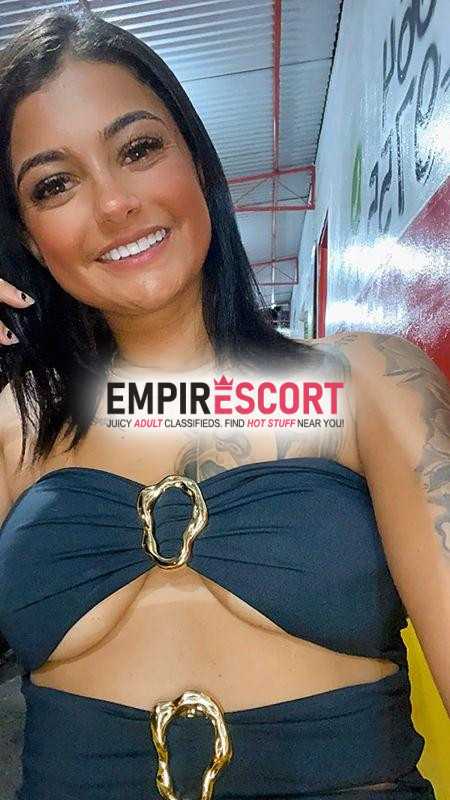 novinha morena do bumbum redondinho
