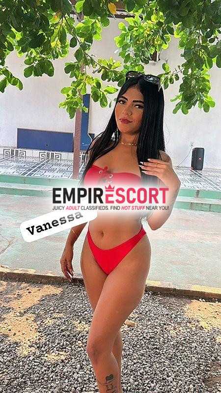 👑 vanessa tenho local próprio com piscina é garagem 👑 piscina liberada é cerveja gelada