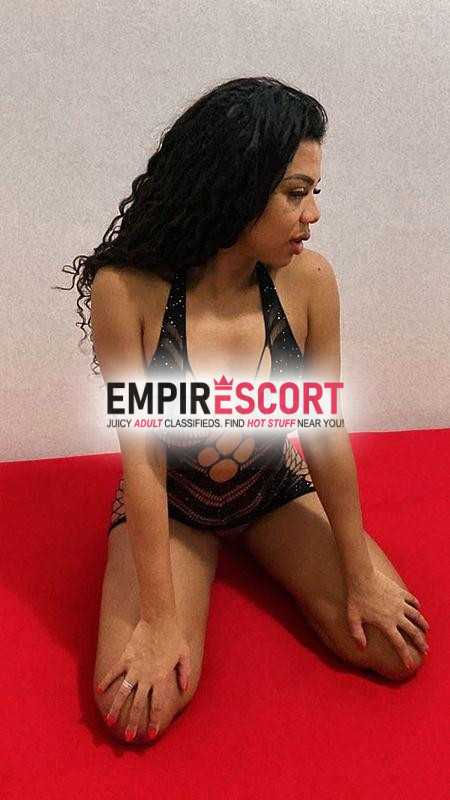bruna especialista em massagem orgástica