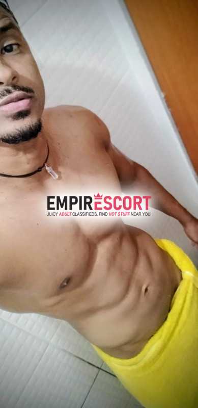 moreno lindo cheiroso gosto de namorar bem gostoso