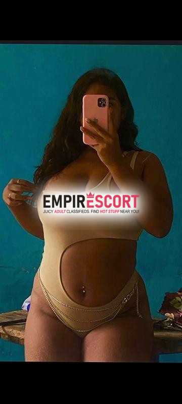 quente deliciosa sem frescuras. sou carinhosa eu amo carinho 😋.