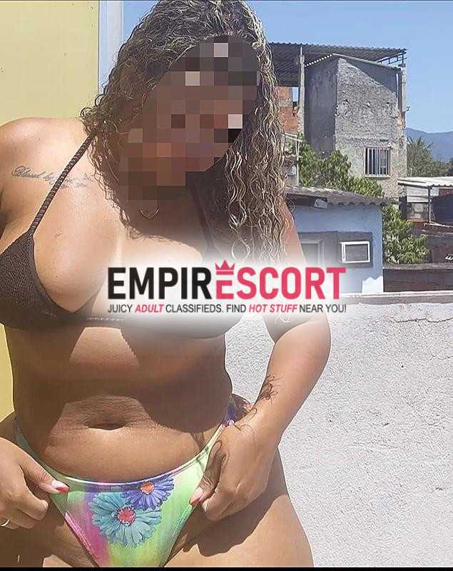 sua namoradinha sapeca louca de tesão pronta pra começar putaria