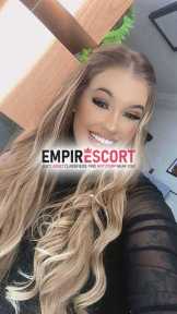 emanuelle loirinha primeira vez na cidade .