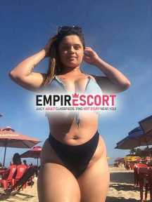 loira gostosa completinha