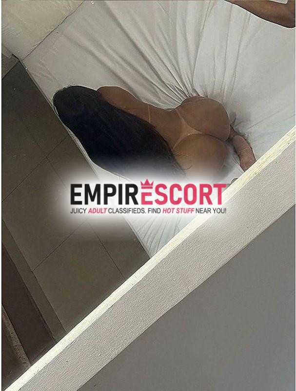 yasmin completinha tenho tenho localsaídas só motel mando minhas fotos reais
