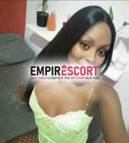 camila trans bronzeada