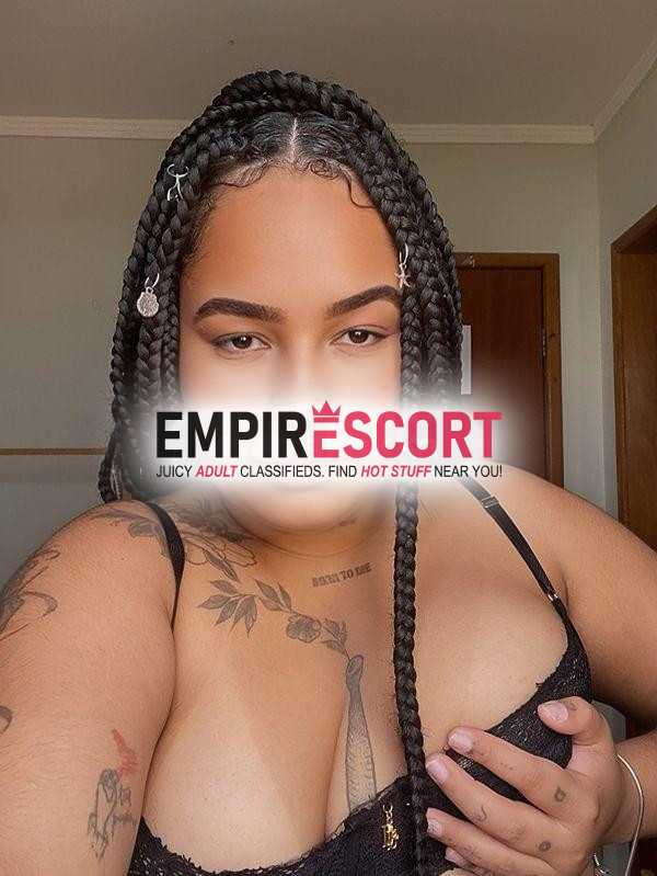 rapidinha 100 com local vem gozar gostoso com putinha amor 😜💦