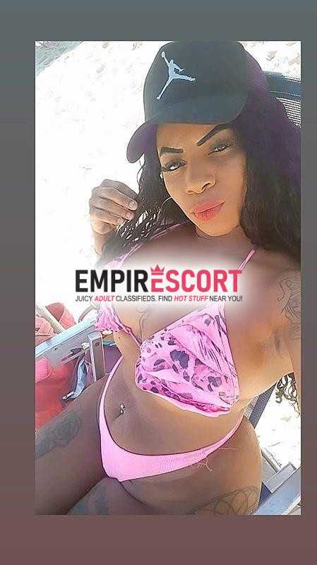 nicole 
uma mulata toda gostosa 🤤
e tatuada sem frescura nenhuma no sexo 🤤adoro fazer anal 🔥🔥🔥🔥🔥