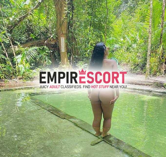 olá me chamo bianca só uma morena bem gostosa e quente na cama bem cheirosinha uma nifetinha que vcs vão amar só morena cabelos naturais preto tenho s