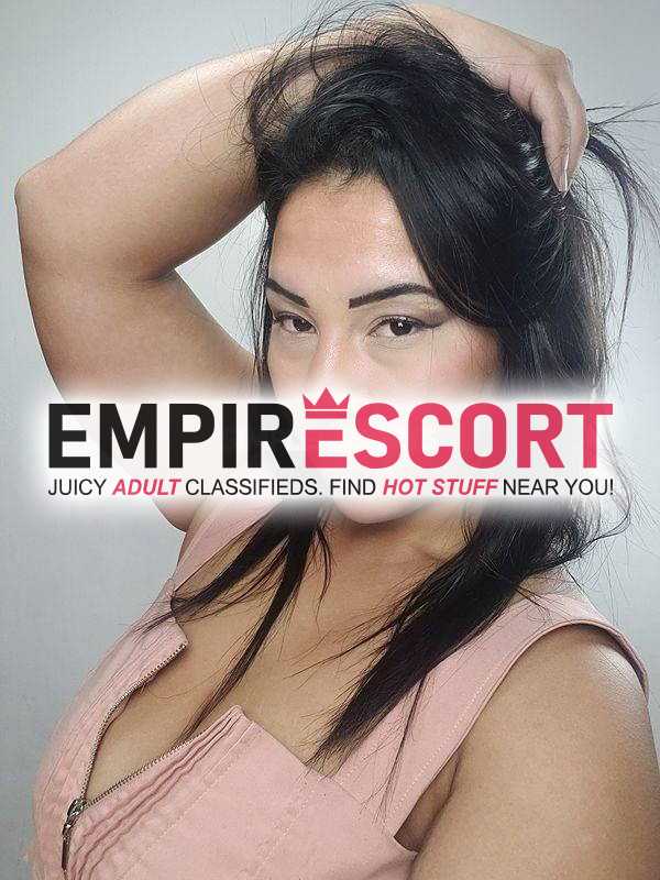 disponivél hoje com local.acompanhante linda e safada. atendimento completo