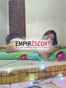 sua namoradinha