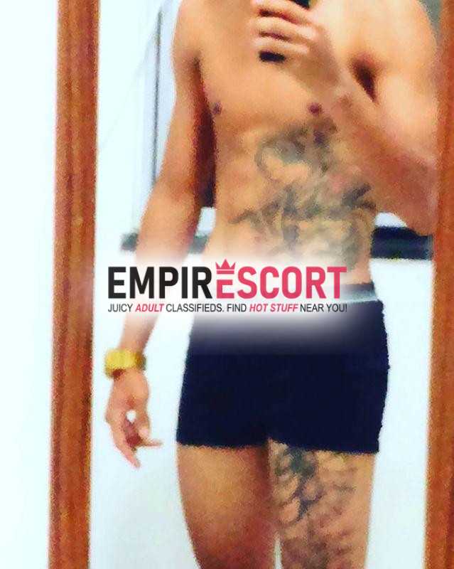 playboy branquinho tatuador gostoso ativo pegada de macho
