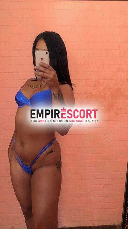 Índia quente do oral babadinho com local discreto venham amores conhecer