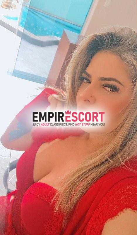 loira bronzeada rainha do oral de enlouquecer 😋😋😋