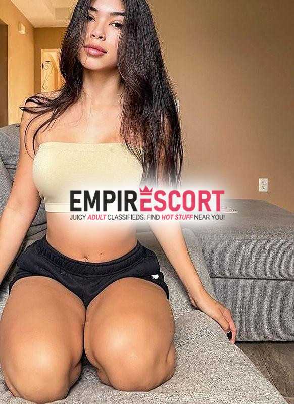 talentosa sexy sedutora novata com local padrão sexo intenso e atendimento excelente