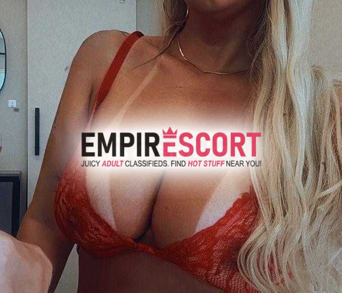 👩🏼loira gostosa com local❤️‍🔥
vem gozar com loirinha🤤