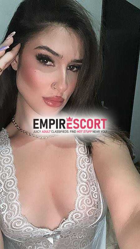 a morena gostosa está de volta😛