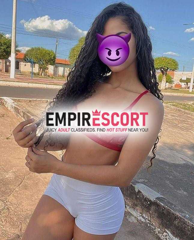 bebezinha 18 anos iniciante no anal 🤤