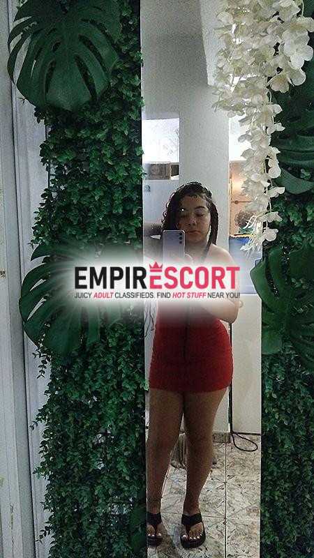 bucetao guloso e anal completo com local