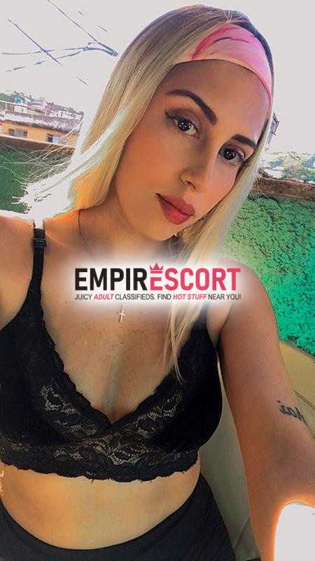 toda rosadinha loirinha falsa magra.
