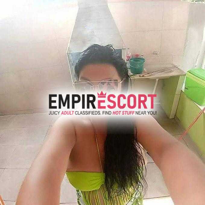 coroa carinhosa experiente dominadora atendo homens e mulheres e casais com local 24h venha namorar um pouquinho