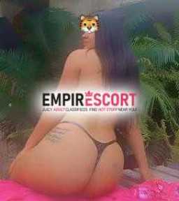 vem fuder esse bucetao e chupar meus seios sou sem frescura mamo seu pau bem gostoso 😋 👄
com local próprio 🏠