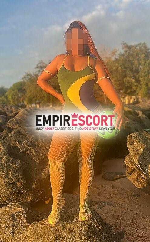 acesse se vc procura um encontro natural e envolvente com uma bela mulata de curvas generosas e excitantes…