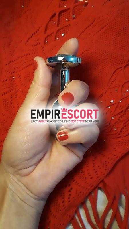😍😍massagem peniana goza gostoso laura novedade em brasília quer sentir prazer deixe minhas mãos deslizarem no seu corpo massagem sensual 😍😘