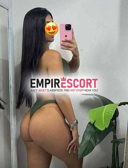 novinha recem. chegada na cidade
oral guloso e babado ate o talo 
arrochadinha anal no .torno
