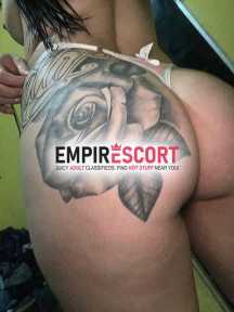 branquinha linda 
cheirosa 
tatuada