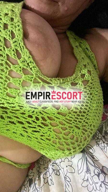 kamila massagista em curta temporada local discreto