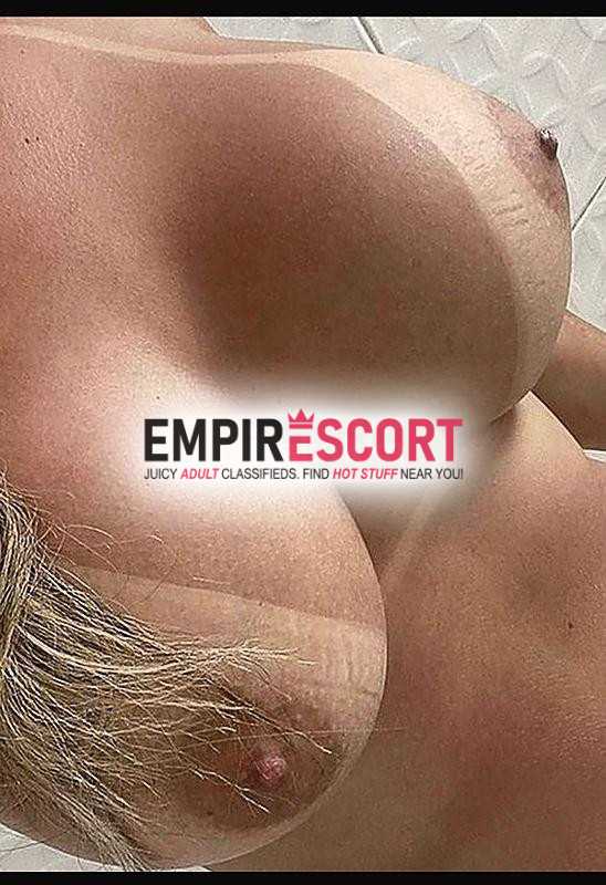 linda loira sensual meiga e discreta