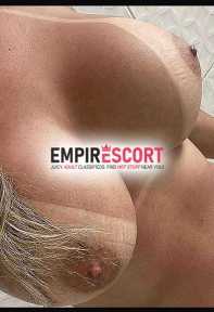 linda loira sensual meiga e discreta