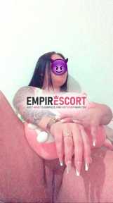 morena do oral natural e guloso local disponível no ressacada