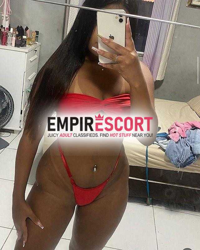 moreninha atraente cheia de tesão pra te satisfazer