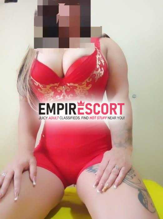baixinha com seios gg bumbum empinadinho pele branquinha 50 reais com local.