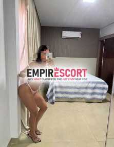 olá me chamo camila morena clara seios pequeno que cabe em sua boca bumbum empinado corpo definido 158 de altura e peso 57kl.