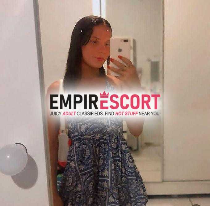 layla safadinha e sem frescuras disponivel