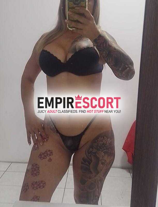 baixinha loira mais linda pessoalmente do que nas fotos