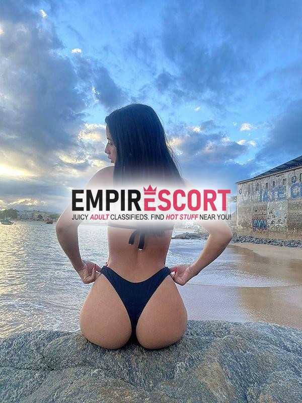 novinha com local