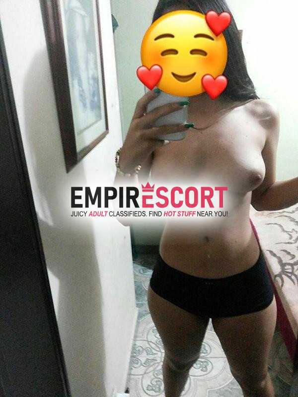 morena mulata gostosa adoro chupar uma rola até gozar na minha boca ♥️