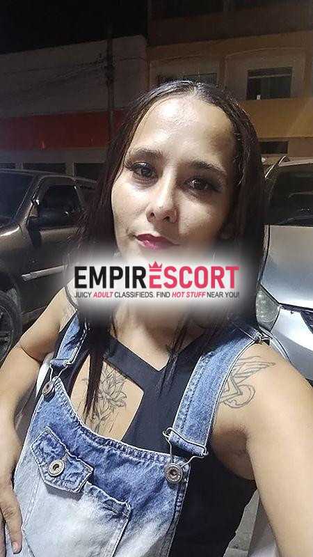 uma garota de programa boa e
educada é bela e gostosa não em
primeiro lugar por causa das formas 
do corpo mas por causa 
submissão e dedicaçã