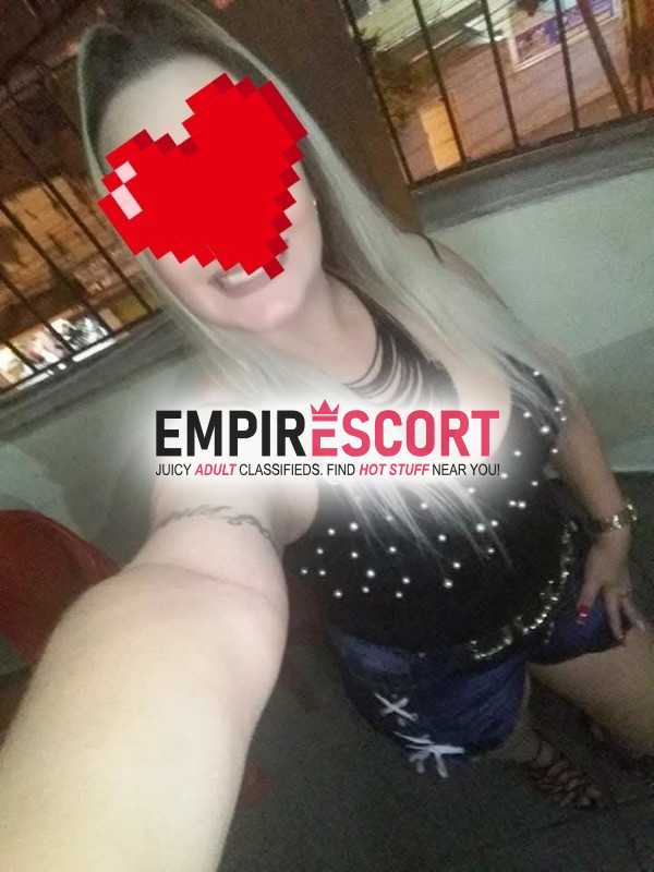 loira gostosa recém chegada